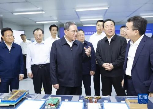 新華網：聚焦物聯感知、人工智能、大數據技術賦能，在加快數字化轉型中塑造高質量開展新動能新優勢