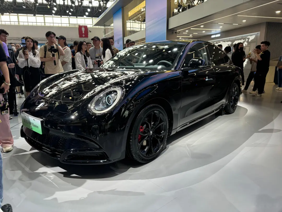 新能源汽車在哪些方面應用了云原生技術？